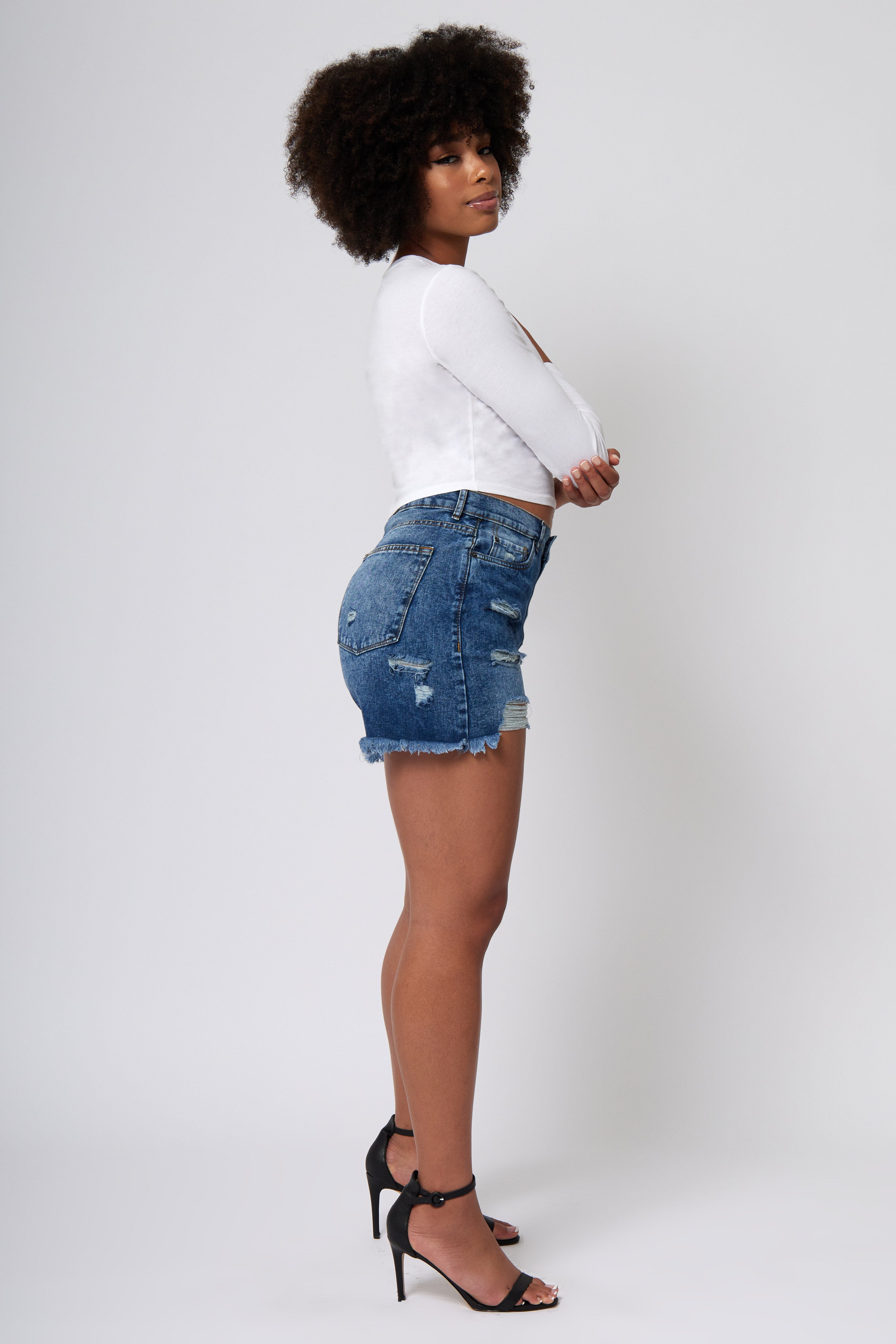 Perfect Stretch 90's Distressed Shorts